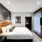 Vibe Hotel North Sydney Vibe Hotel North Sydney