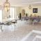 Stunning Home In Pont Saint Esprit With Kitchen - بو سانت إيستبري