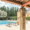 Amazing Home In Pont Saint Esprit With 8 Bedrooms, Sauna And Outdoor Swimming Pool - Pont-Saint-Esprit
