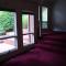 Master Bedroom with Garden View - 亨廷顿