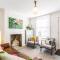 Stylish Boatwright Cottage moments from beach by Whitstable-Holidays