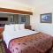 Microtel Inn & Suites by Wyndham Holland - Holland