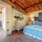 VILLA IL TINAIO Romantic Secluded Farmhouse with Private Pool