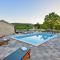 Awesome Home In Zadvarje With Private Swimming Pool, Can Be Inside Or Outside - Zadvarje