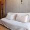 GG Home - cozy 3 bedroom apartment in Vake at Mziuri park