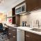 TownePlace Suites by Marriott Milwaukee Grafton - Grafton