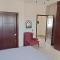 Moon House F4: Spacious 3-Bedroom Apartment in Downtown