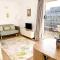 W1 Penthouse w Terrace - London