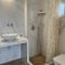 Firaxenia rooms
