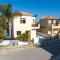 Villa Lynn Chill Out Seaview