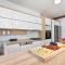 Gorgeous Home In Bjelovar With Sauna