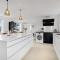 Gorgeous Home In Sunds With Kitchen - Sunds