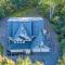 Luxury 4 bedroom house in Pocono Mountains in Golf course Near Lake