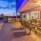 4 Bedroom Gorgeous Home In Pomer