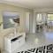 On Point Beach House - Jeffreys Bay
