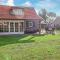 Nice Home In Hoge Hexel With Wifi