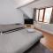EmmaDale Bridington Town Centre Sleeps 10 EmmaDale Bridington Town Centre Sleeps 10