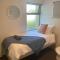 Stylish 2Bed Close Airport/Shops - Perth
