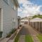 The Beach House - Kuaotunu Holiday Unit