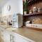 Family Villa - Prime Location Old City