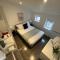 Corner Stone House - Apartment 1