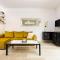 Luxury Central Apartment