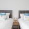 Beach Front 2Bed Sea View & Parking