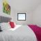 Beach Front 2Bed Sea View & Parking
