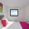 Beach Front 2Bed Sea View & Parking