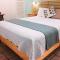 Trebol Amarillo Bed & Breakfast - Escazu