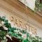 Hotel Parister Piscine & Spa