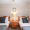 Snowy Owl Lodge