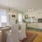 Apartments with parking spaces Kastel Novi, Kastela - 20690