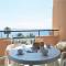 Appartement rénové avec air conditionné, piscines et parking à Cannes la Bocca - FR-1-609-54