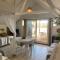 Bungalow Paille en queue sur la plage de La Saline - 拉萨尔勒班
