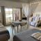 Bungalow Paille en queue sur la plage de La Saline - 拉萨尔勒班