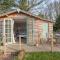Toad Hall Lodges - Luxury Glamping Lodges Near Southwold! - Wangford