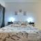 Large and modern 2bedroom with balcony GLUB1-1