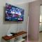Anne and Gie 1 BR Condo Unit with kitchenette in Trees Residences SMDC - 马尼拉