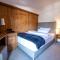 SL Hotel