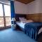 SL Hotel