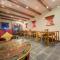 Three Jewels Boutique Hotel