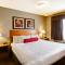 Ramada by Wyndham Ponoka - Ponoka