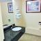 Tollway Inn Beloit