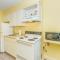 Updated Ocean View Studio- Sea Mist 51307 - Myrtle Beach