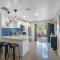 Upscale 2br House Wprivate Yard & Parking
