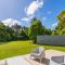 Anam Cara Gardens luxury Villa Private bedrooms and ensuite bathrooms Sleeps 9