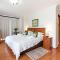 A Tuscan Villa Guest House