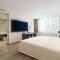 Dalian Airport Yingke Road Atour Hotel