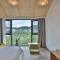 Heavens Gate Home Stay --free pick up service--panoramic view of Tianmen Mountain